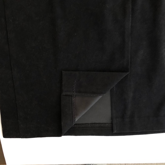 Women’s Skirt Size 10 Black Sueded Zip and Button Back Ellen Figg Made in USA - Picture 5 of 8